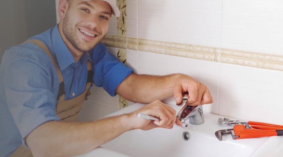 Local water heater installation in Hinkle, KY